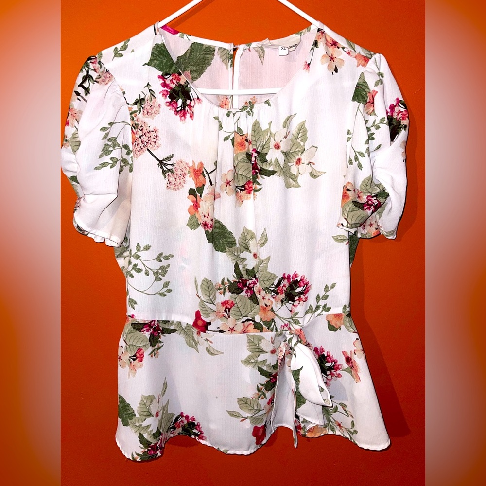 JUNE & HUDSON floral blouse